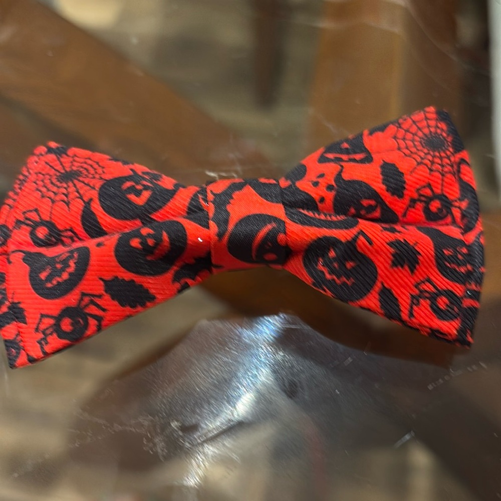 Dog or cat bow tie
